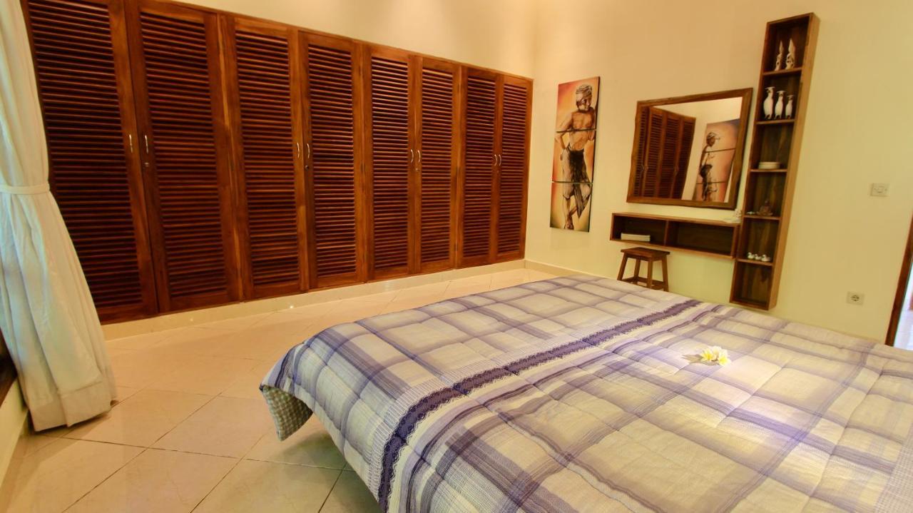 Villa Surgawi Lovina Екстериор снимка