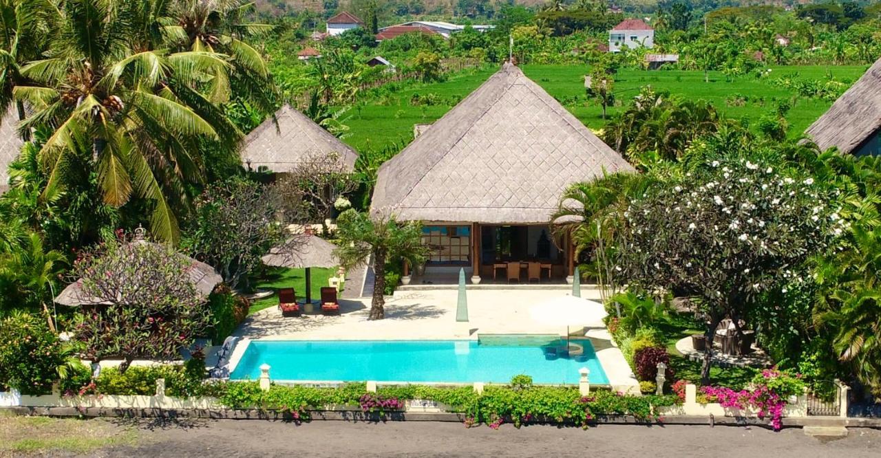 Villa Surgawi Lovina Екстериор снимка