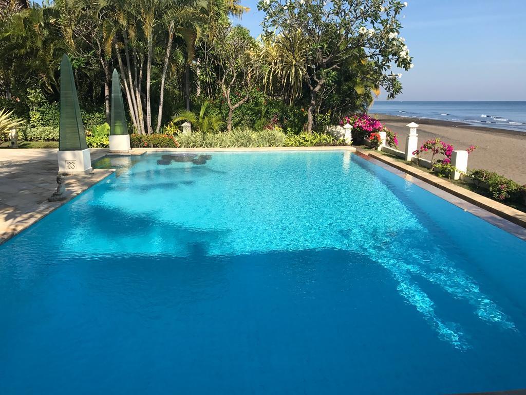 Villa Surgawi Lovina Екстериор снимка