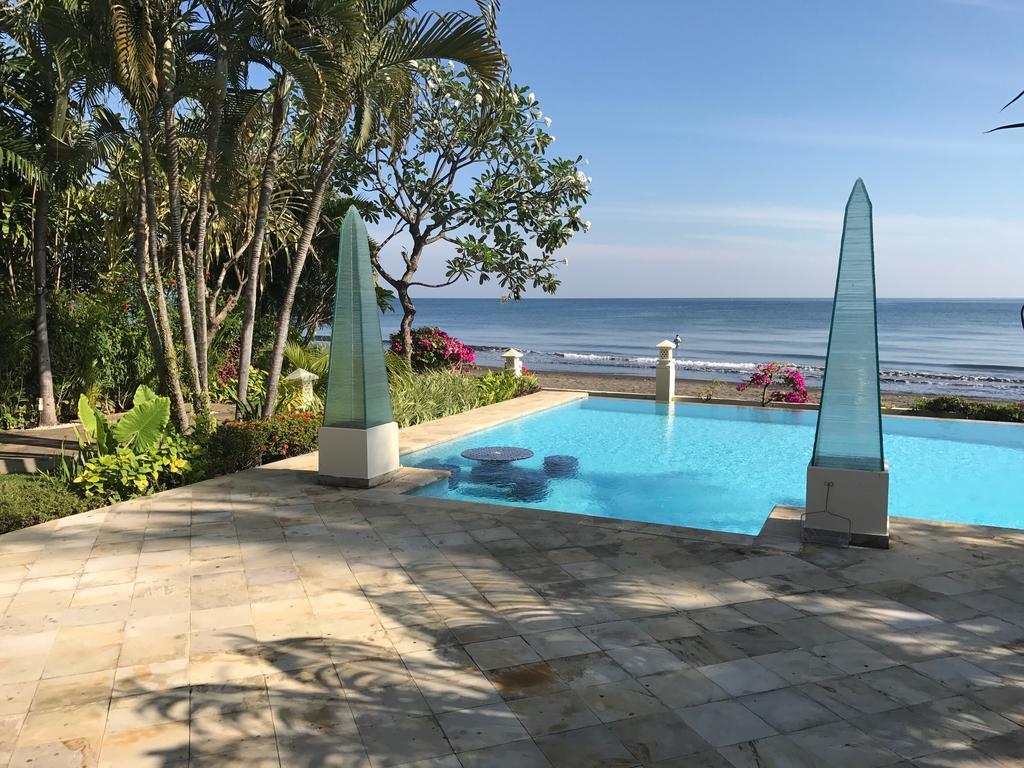 Villa Surgawi Lovina Екстериор снимка